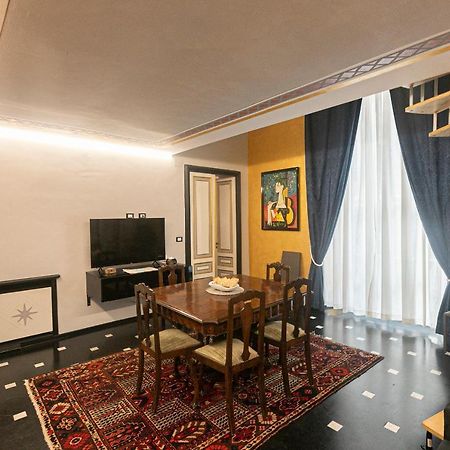 Dimora Patrizia In Centro Apartman Genova Kültér fotó