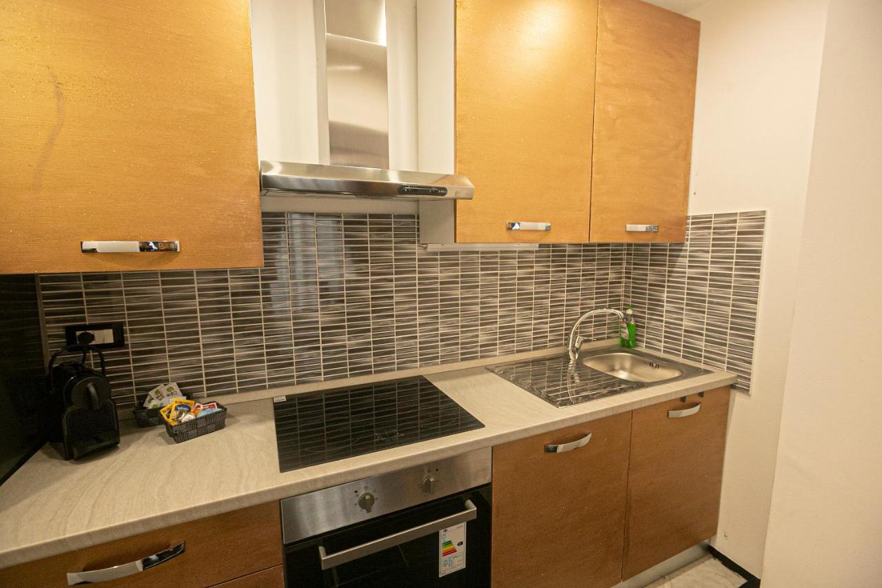 Dimora Patrizia In Centro Apartman Genova Kültér fotó